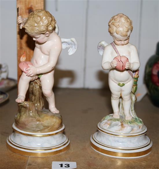 2 Meissen cherubs
